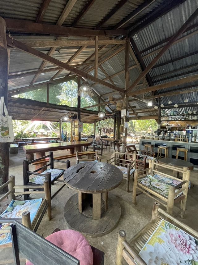 Bolaven Plateau Coffee (Lak 40)