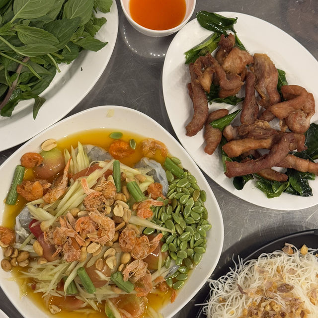 จิ้มจุ่มศรีอุดม