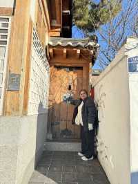 Bukchon Hanok Village หมู่บ้านสไตล์โซชอน