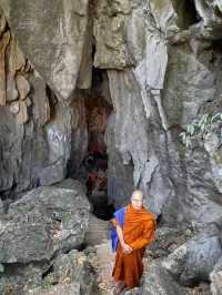 ตะลุยถ้ำนางแอ่น สปป.ลาว