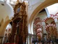 教派歷史在西班牙Mezquita Catedral留下痕跡