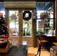 ☕️ แชร์ร้านคาเฟ่ 5 ร้าน พิกัดในเมือง กรุงเทพฯ