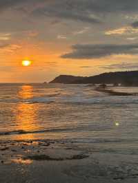 Guide to Watching the Sunset at Bukit Merese 🌅🏞️