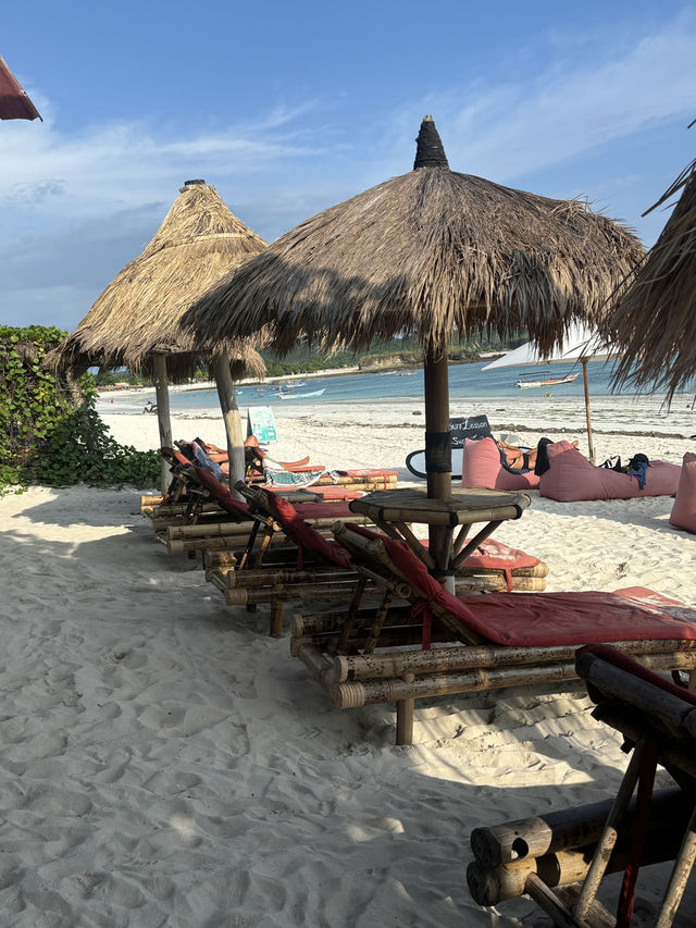 More Than Just Chilling – GUN’S and Warung Indah Tony, Kuta Lombok 💪🌊
