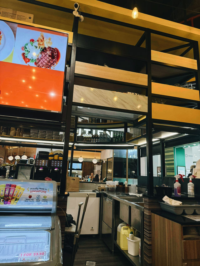 Delicious dinner at Singapore cafe - kith cafe