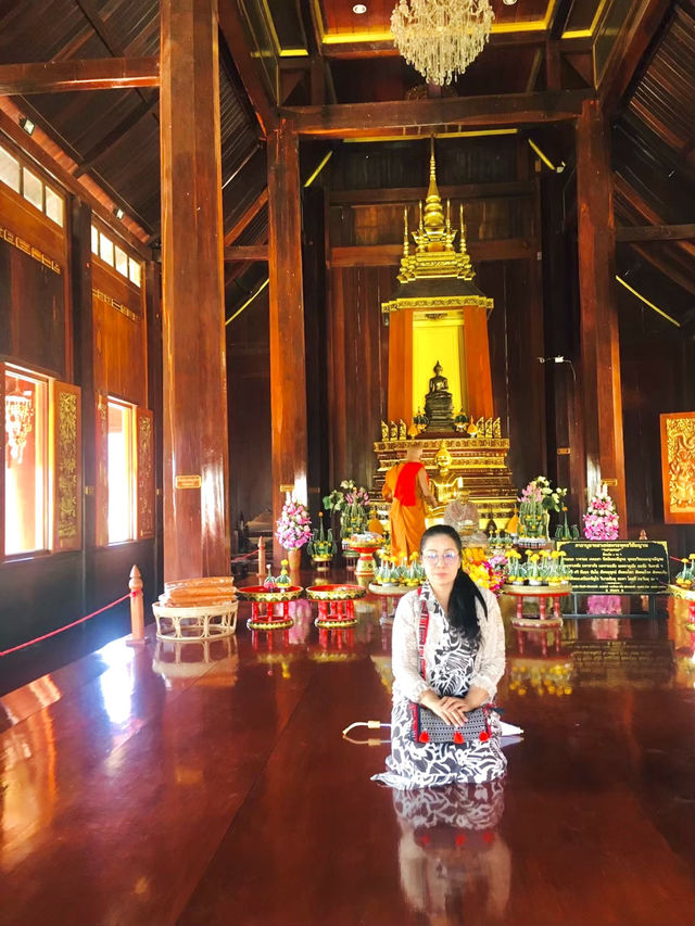 ขอพรท้าวเวชสุวรรณ วัดสว่างหัวนาคำ