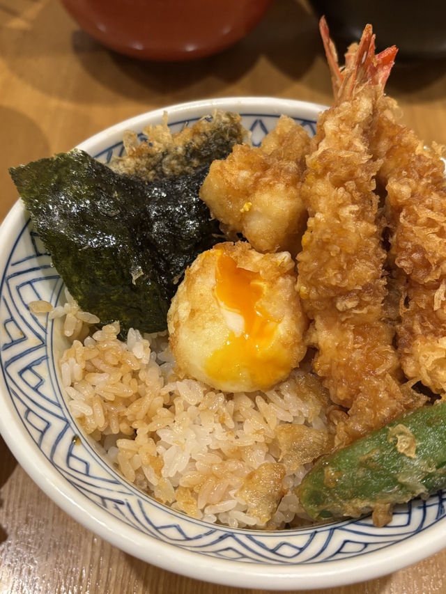 [카네코야 키치조지] 바삭한 튀김들과 단짠소스의 가성비 좋은 텐동🍤 