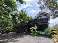 คาเฟ่เด็ด บ้านเพ อาหารสดอร่อย บรรยากาศร่มรื่น