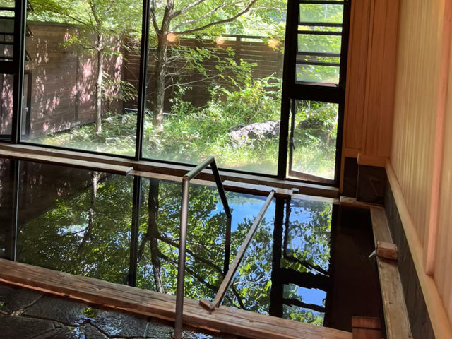  岐阜の美しい自然と温泉を楽しむ、心も体も癒されるスポットを紹介！🌿