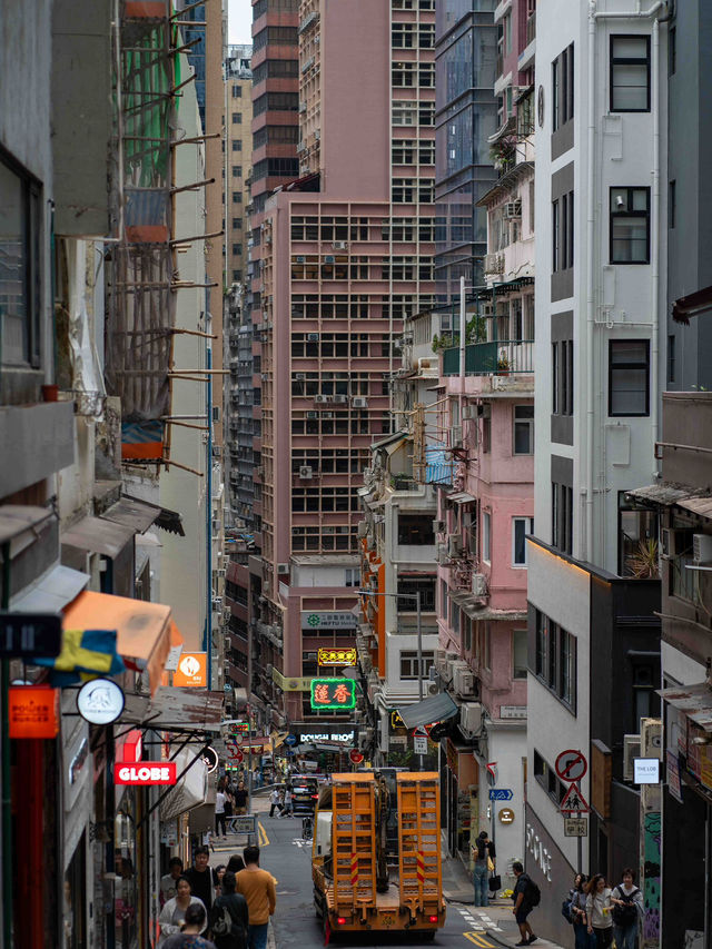 坂と階段が作る絵になる町・香港スナップ