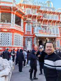 Step into a Fairy Tale : The Memesrizing Porcelain House in Tianjin.