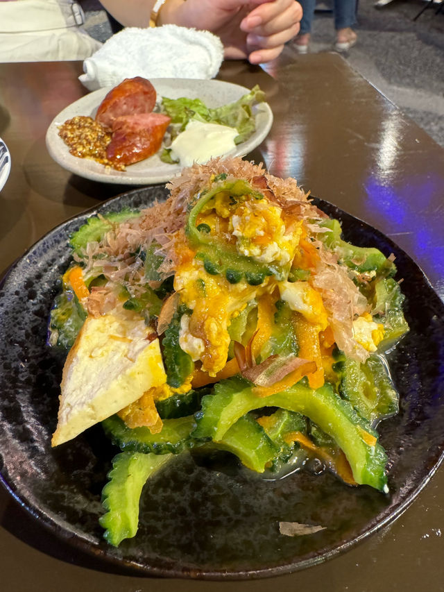 ย่านยาไตมูระ Yatai Mura Okinawa