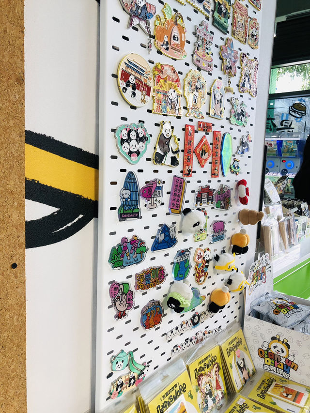很多熊貓🐼的精品 愛不釋手