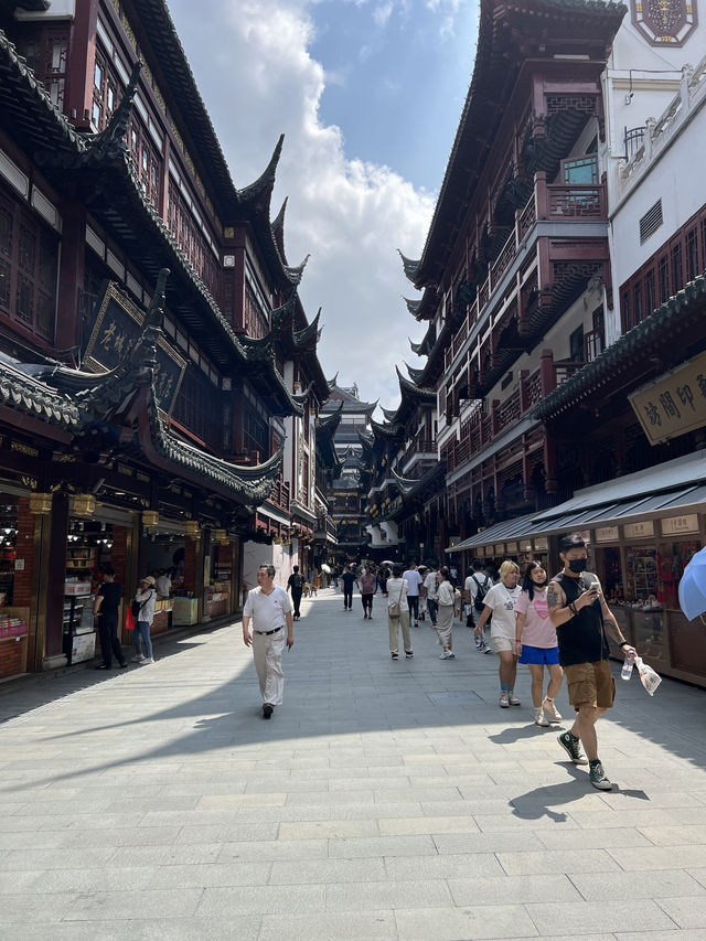 🏮 “상하이에서 시간을 거슬러 걷다 – Yuyuan Old Street”