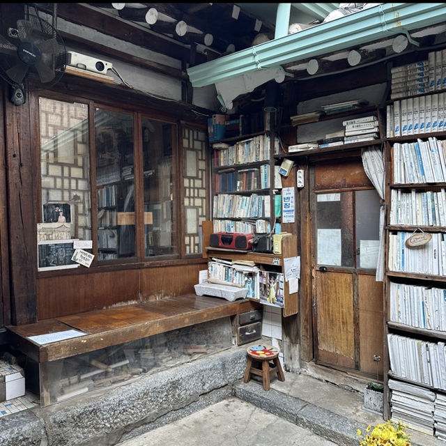 テオ書店