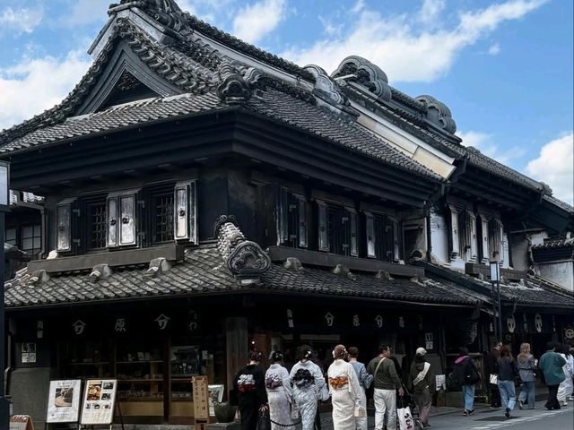 This spot is straight-up charming during cherry blossom season