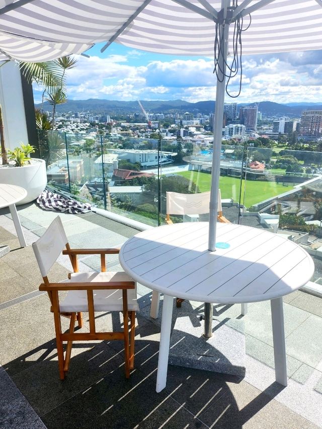 🇦🇺 Poolside Bites and Perfect Vibes in South Brisbane, Australia