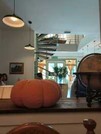 Sweet Layers & Floral Sips at lovely cafe