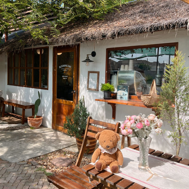 คาเฟ่เล็กๆที่น่ารัก 🧺 #สุพรรณบุรี