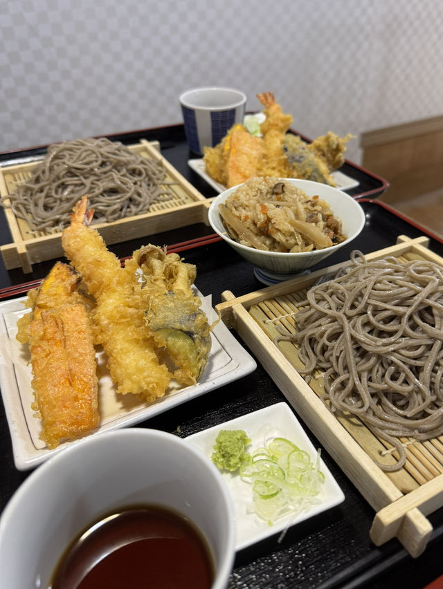 【福岡グルメ】自家製粉の蕎麦で毎朝打たれる外一蕎麦が食べられるお店🥢