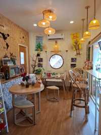 🌻Cafe' De Camp เพชรบุรี