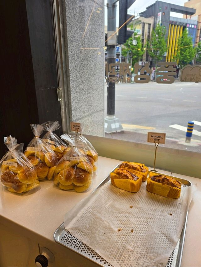 옥수수식빵 달인이 운영하는 익산빵집🌽🍞