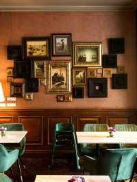 From the Speakeasy bar to Medici’s fine 