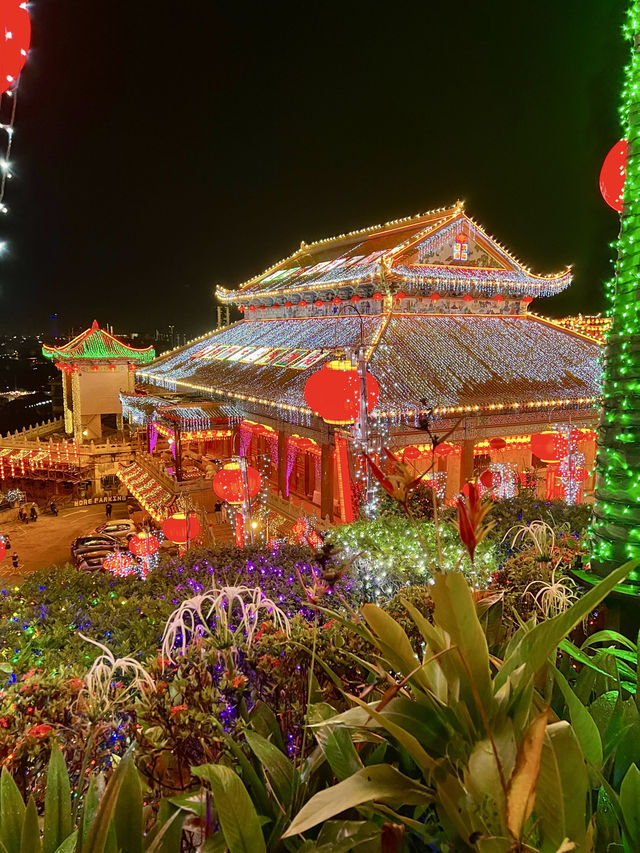 A Thousand Lights, A Thousand Blessings: Chinese New Year at Kek Lok Si