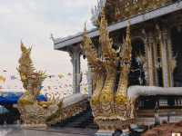 วัดเขาพลอย 
