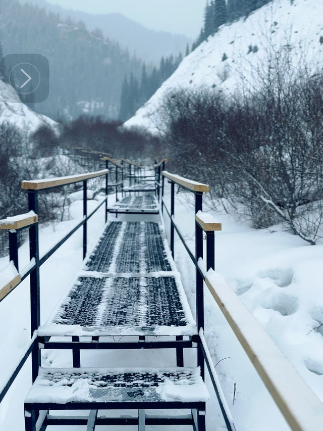 Frozen Dreams: A Winter Escape to Lake Kaindy