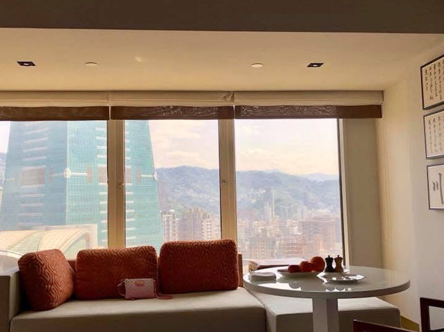   近台北101及捷運信義站五星級GRAND HYATT  酒店
