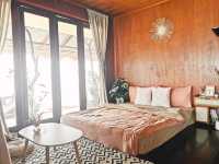 ที่พักสุดชิลในเมืองกาญจน์ Sweet Home Floating