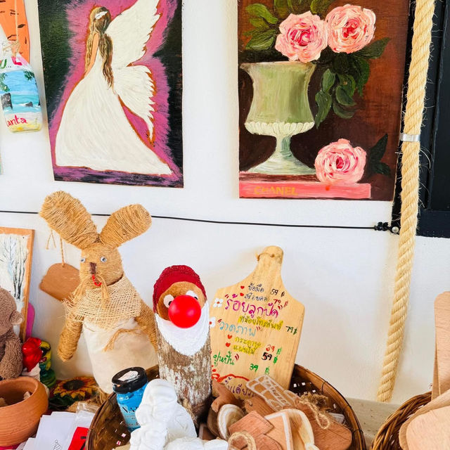 ร้าน Playground Cafe Workshop&Art 