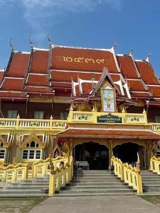 วัดเขาตะเครา