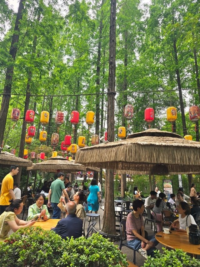 集歷史休閒與娛樂於一身的人民公園