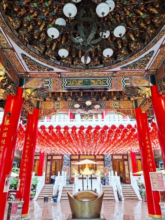 วัดโคมแดง Sunfong Temple✨️