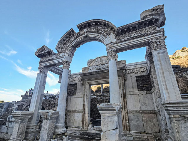 古代の繁栄を今に伝えるトルコ・エフェソスの遺跡群