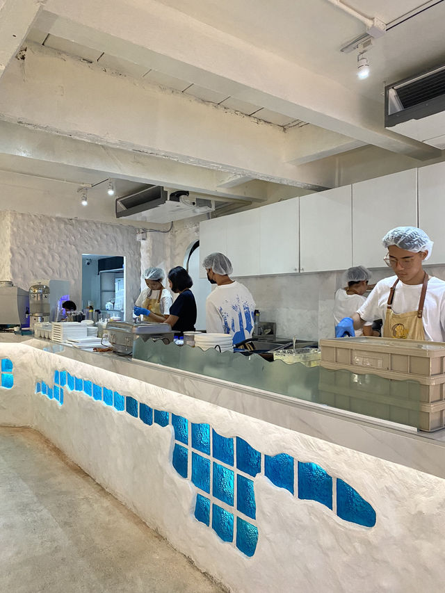 Meekhun Dessert Cafe บรรทัดทอง