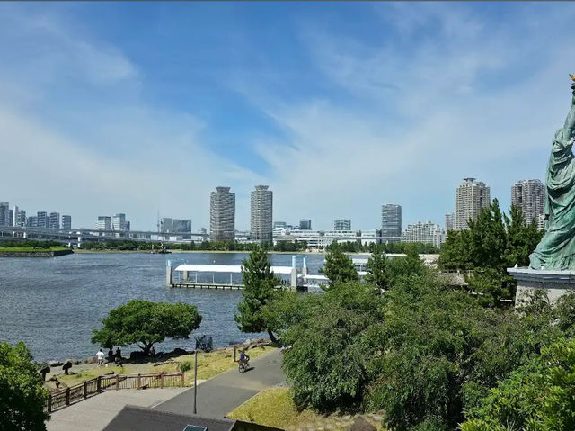 Odaiba Marine Park: Tokyo’s Seaside Escape