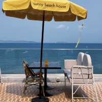 Sunny Beach House 