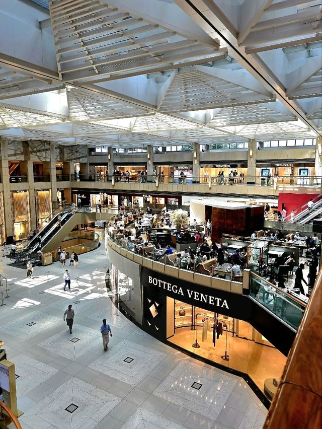 中環的貴氣名店商場