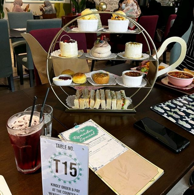 Tim's Teapot Terrace