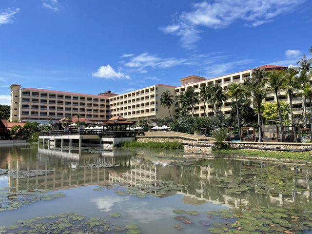 Dusit Thani Hua Hin โรงแรมหรู ริมทะเล ใครๆก็พักได้