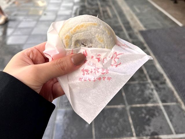 🍡 일본 전통 감성 가득한 산책길 – 다자이후 거리 (상점가)