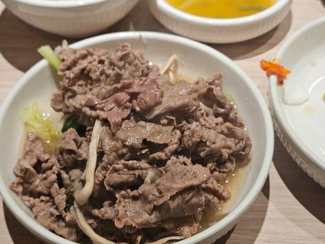 🥩 “Mall Dining, Mastered” – Hanwoori, Lotte World Mall