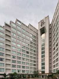 “Renaissance JB: Where Exceptional Service Meets Home Comfort”