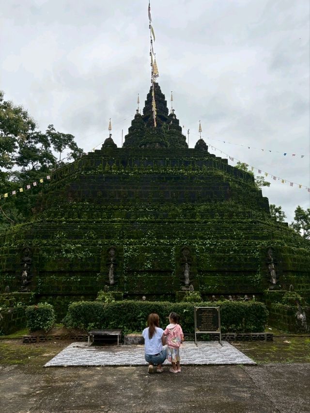 วัดถ้ำปลาจังหวัดเชียงราย