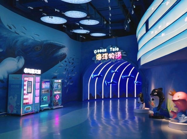 A Stroll Under the Sea in Shanghai Haichang Ocean Park