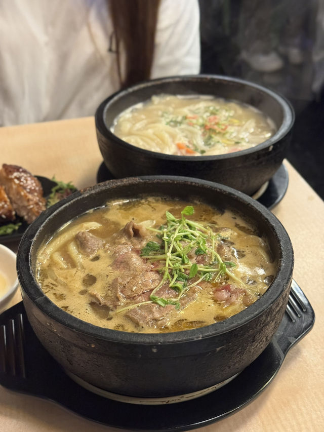 人氣排隊店❣️和風石鍋湯手打烏冬🍲