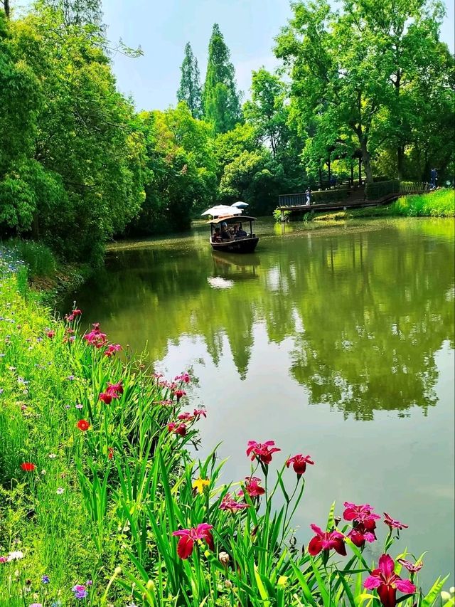 XIXI WETLAND PARK · CHINA’S ANSWER TO VENICE’S WILD COUSIN
